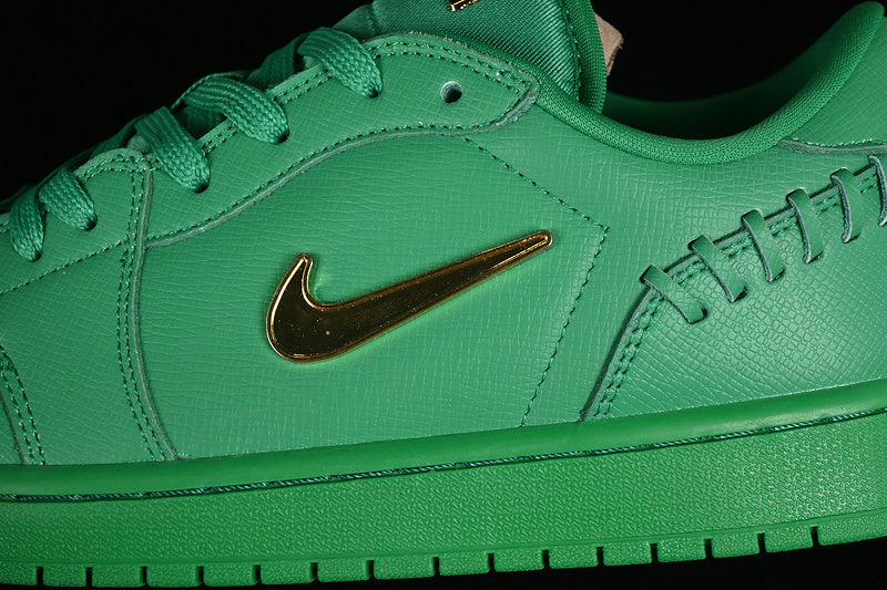 Nike Air Jordan 1 Low Method Of Make Lucky Green Metal Gold Sneakers