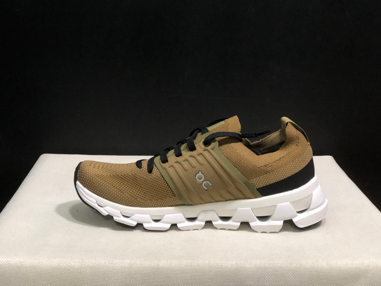 On Running Cloudswift 3 Trendy And Comfortable Running Shoes Brown
