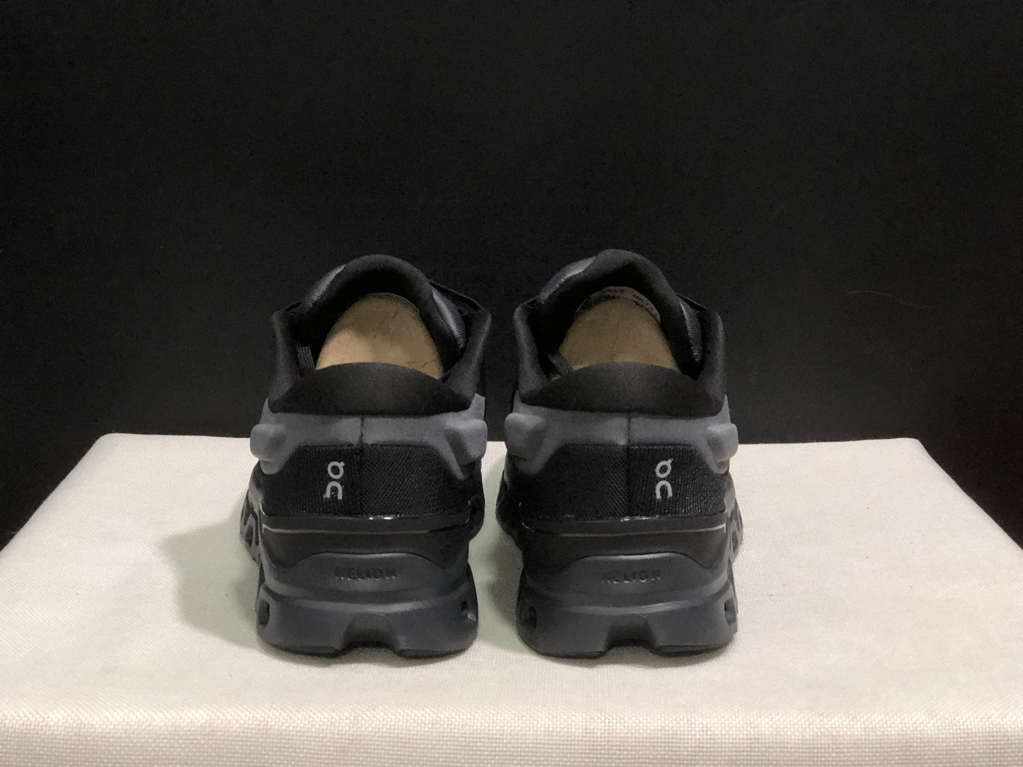 On Running Cloudstratus 3 Anti-Slip Running Shoes Black