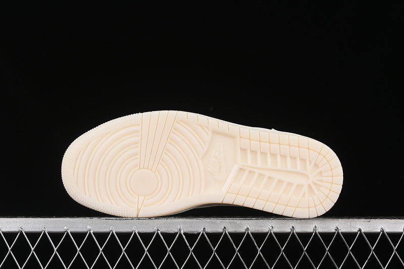 Nike Air Jordan 1 Low BURBERRY Travis Scott Fragment Design OG SP White Sneakers