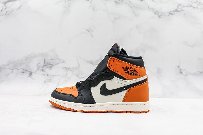 Nike Air Jordan 1 Retro High OG Taxi Yellow Toe Sneakers