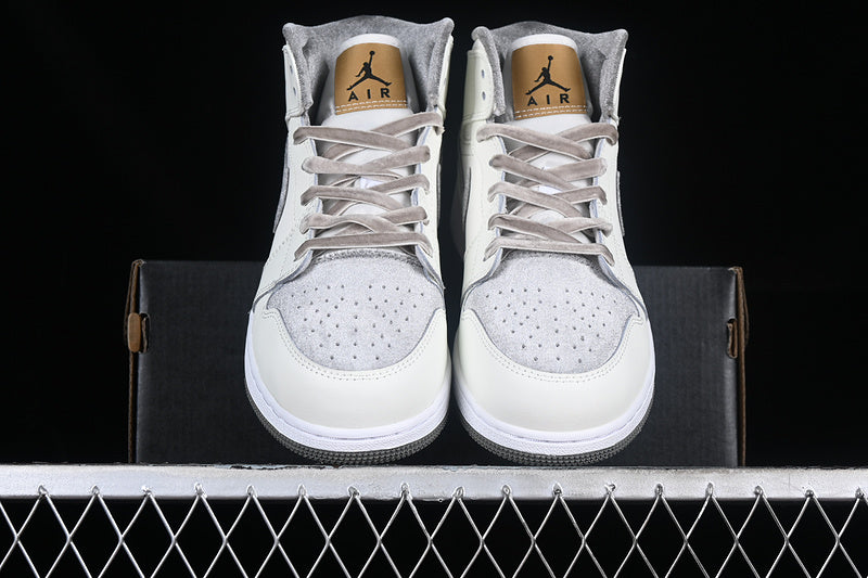 Nike Air Jordan 1 Mid SE GS Metallic Gold Grey White Sneakers
