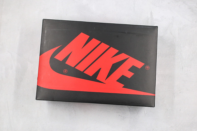 Nike Air Jordan 1 Retro High Bloodline 2019 Black White Red Sneakers