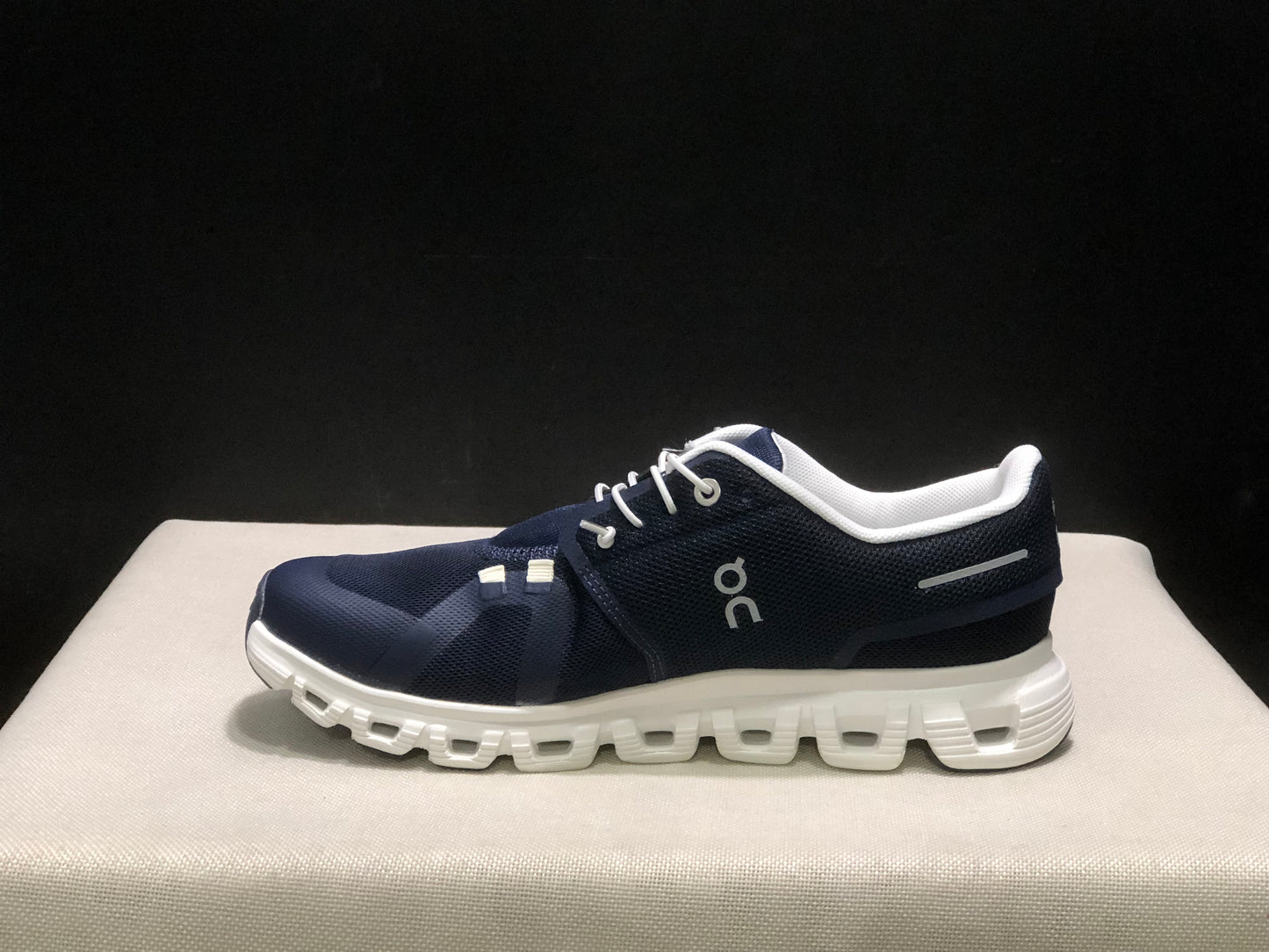 On Running Cloud 6 Dark Blue Casual Life Shoes