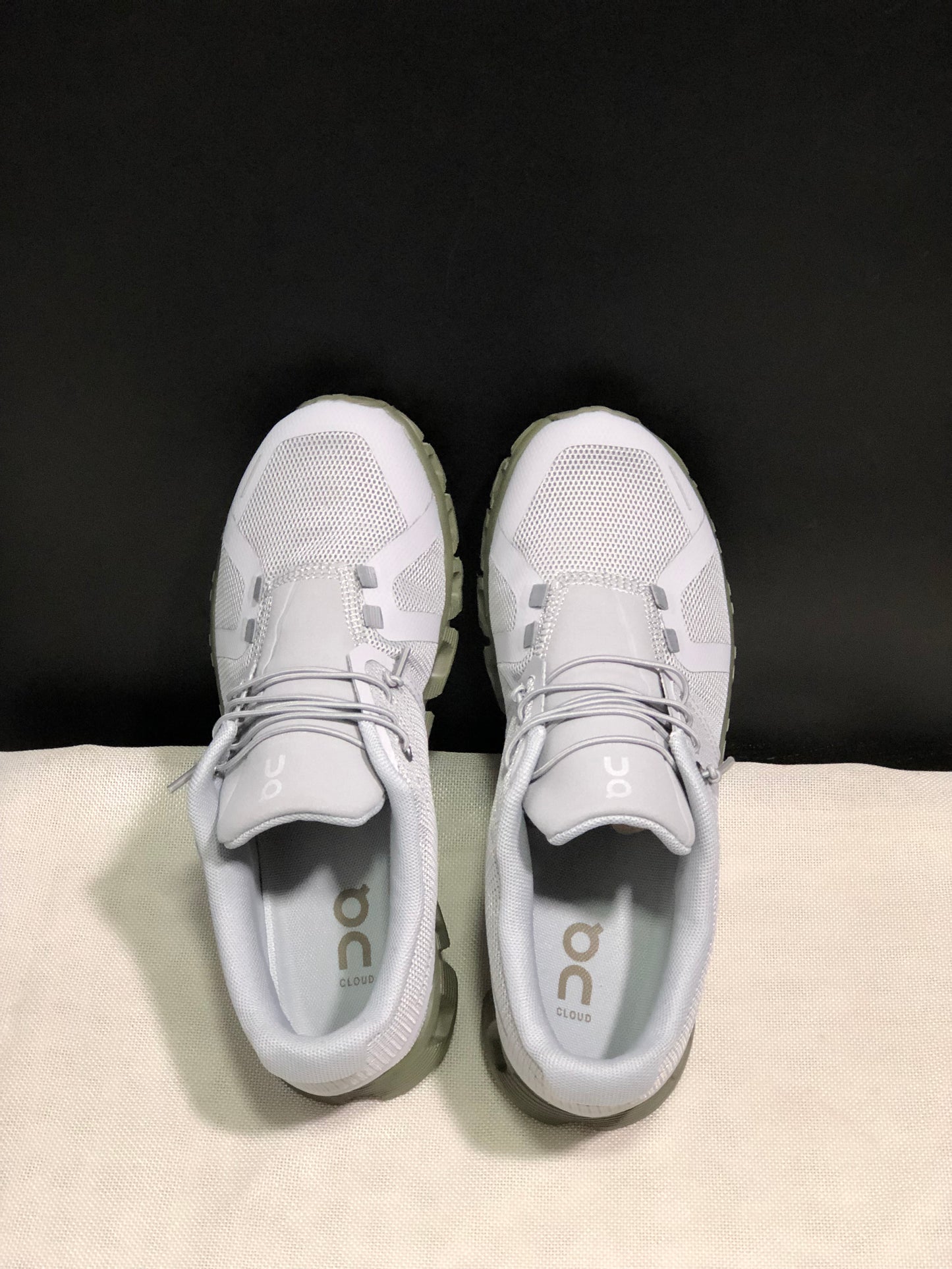 On Running Cloudstratus Breathable Support Running Shoes Light Grey/Green