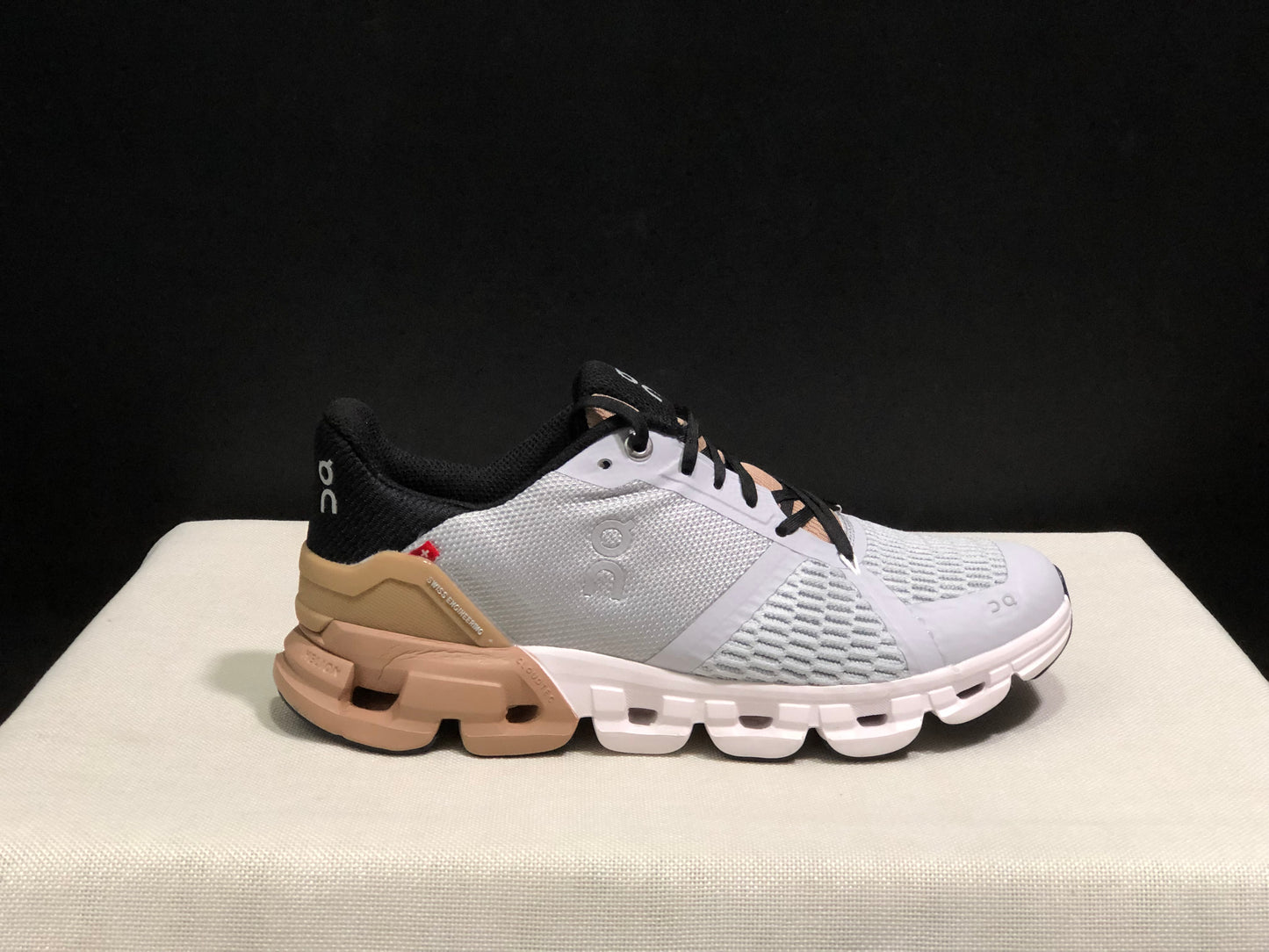 On Running Cloudflyer Shock-Absorbing Running Shoes Glacier Grey/Brown