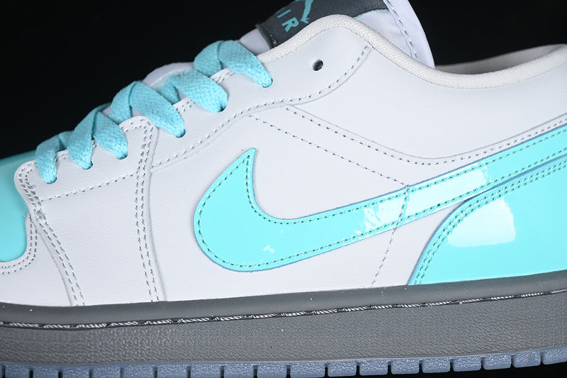 Nike Air Jordan 1 Low Photon Dust Aurora Green Smoke Grey Sneakers
