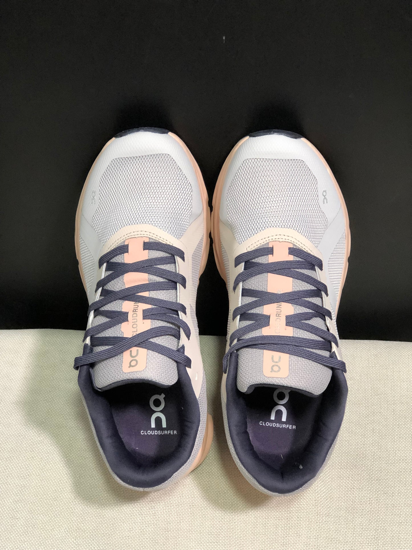 On Running Cloudrunner Anti-Slip Sports Running Shoes Frost/Fade