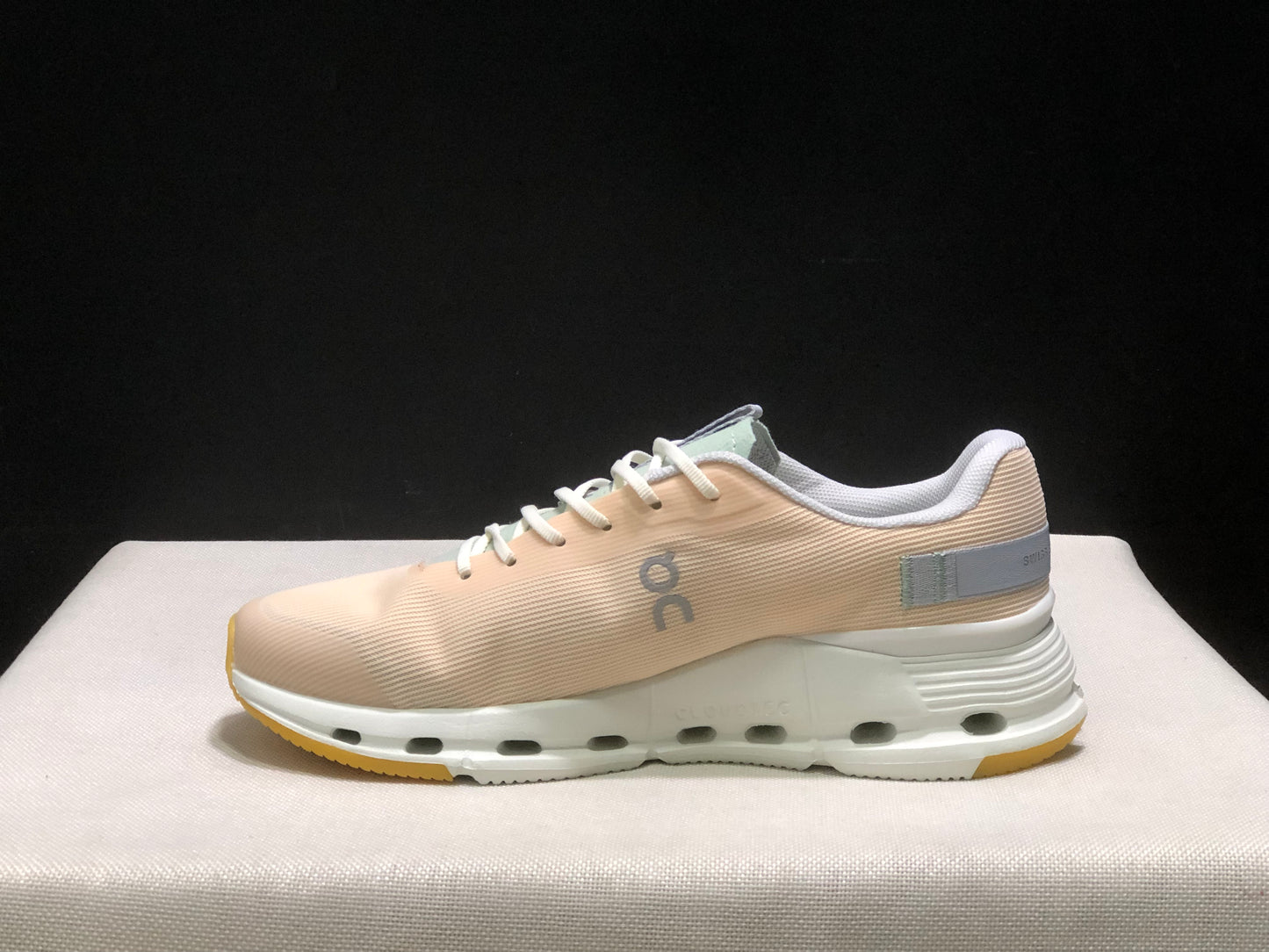 On Running Cloudnova Form 2 Fashionable Casual Running Shoes Mist/Heather