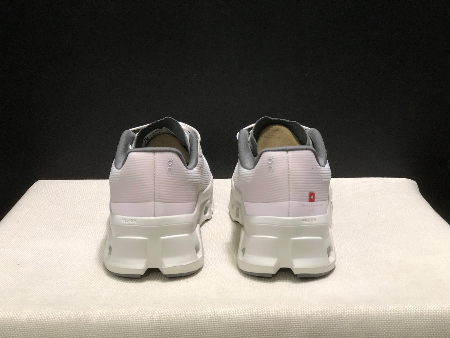 On Running Cloudmonster Void 1 M Casual Running Shoes Iovory White