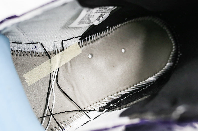 Nike Air Jordan 1 Retro High-Top Purple/White Sneakers