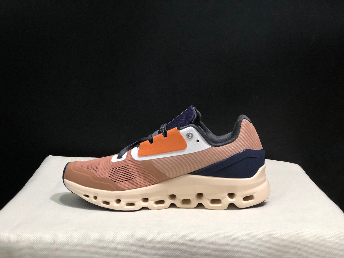 On Running Cloudstratus Breathable Support Running Shoes Reddish Brown