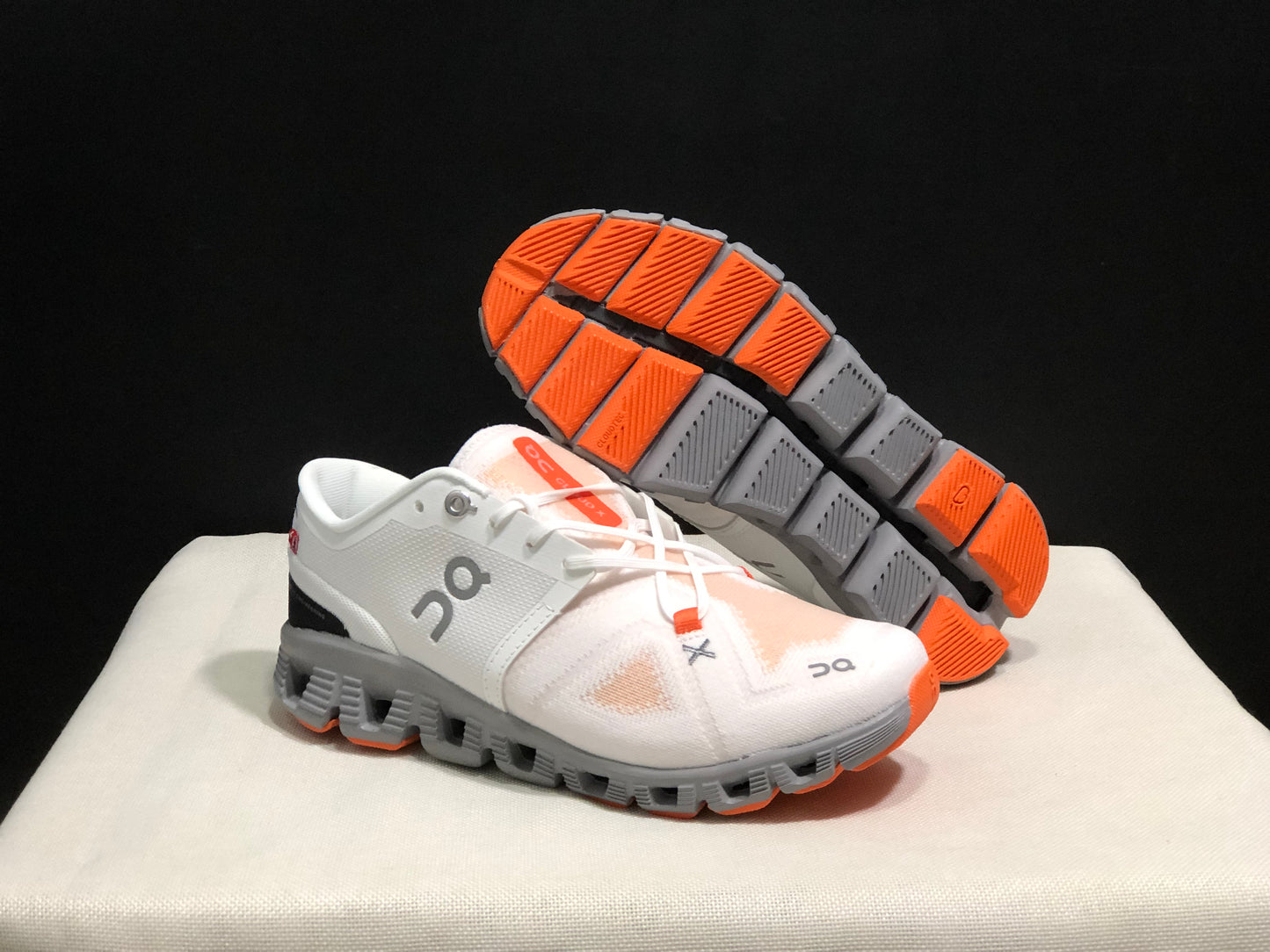 On Running Cloud X3 Shift Multi-Functional Running Shoes Ivory/Orange