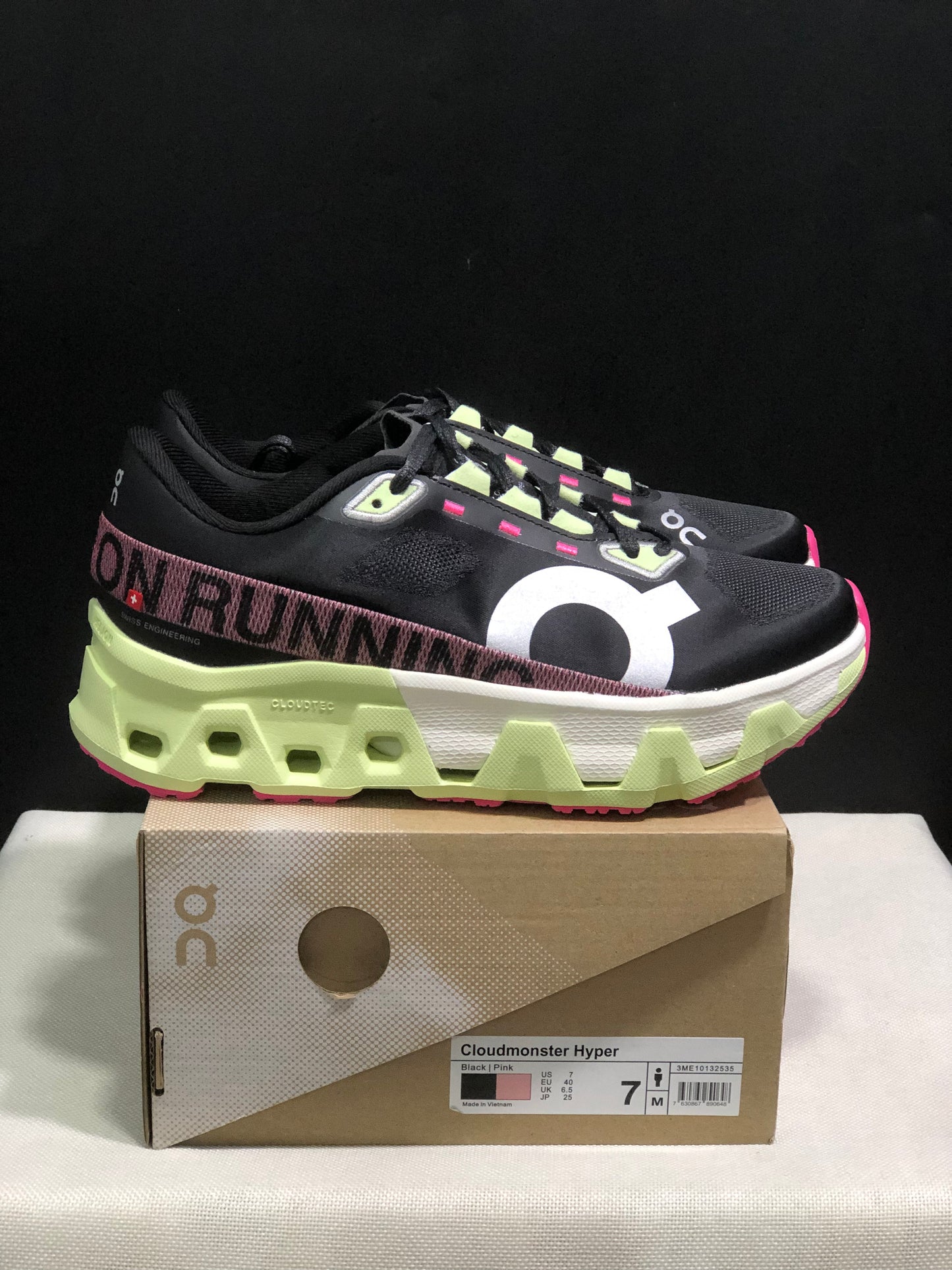 On Running Cloudmonster Hyper Running Shoes Black/Green