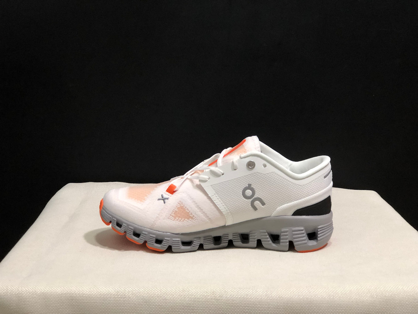 On Running Cloud X3 Shift Multi-Functional Running Shoes Ivory/Orange