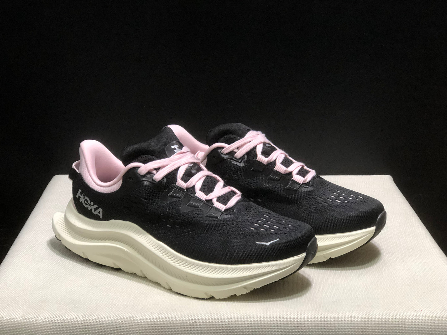 Hoka One One Kawana 2 Comfortable Casual Running Shoes Sneakers Black/White