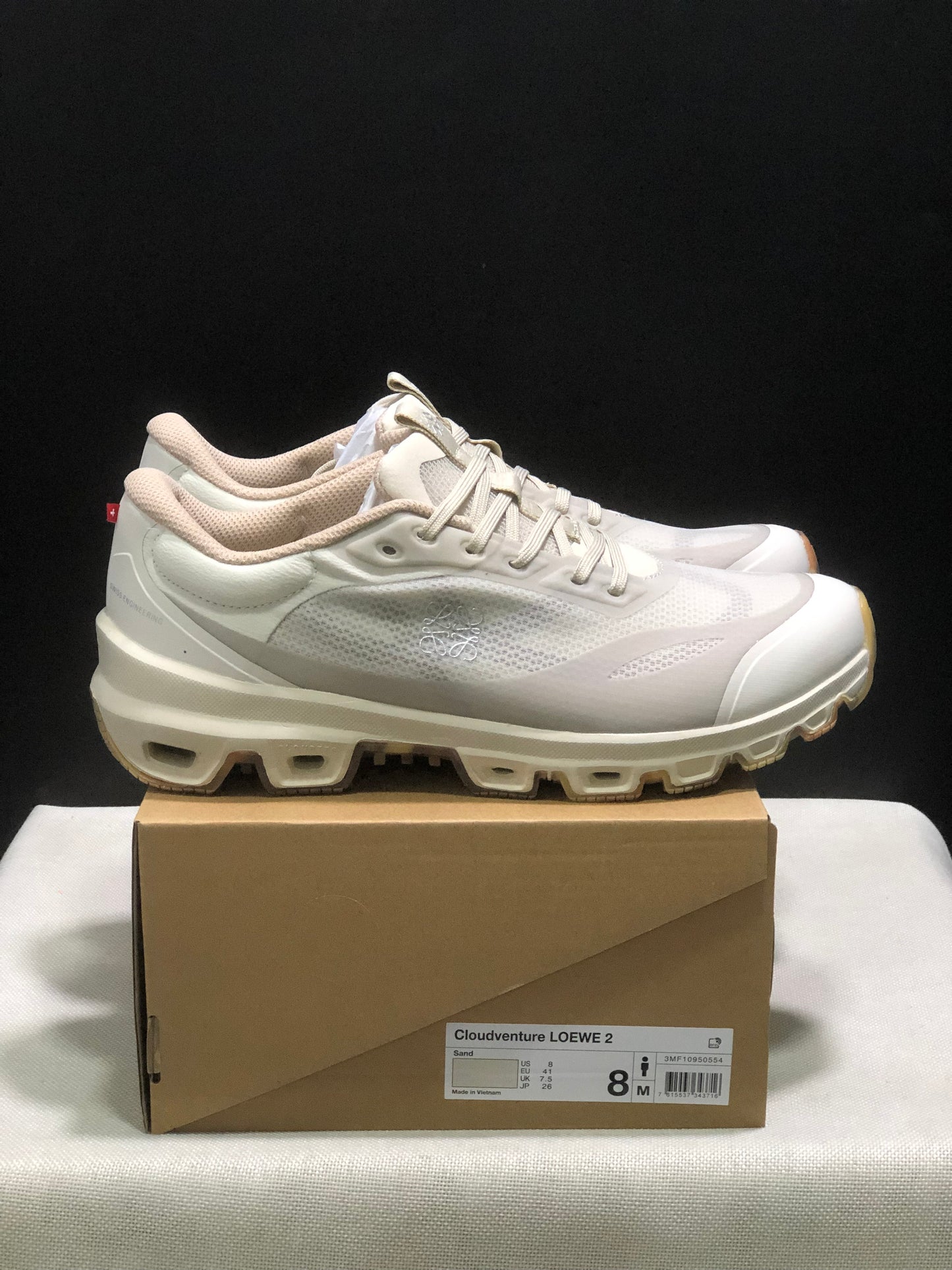 LOEWE x On Running Cloudventure 2.0 Running Shoes Co-Signed Edition Sand