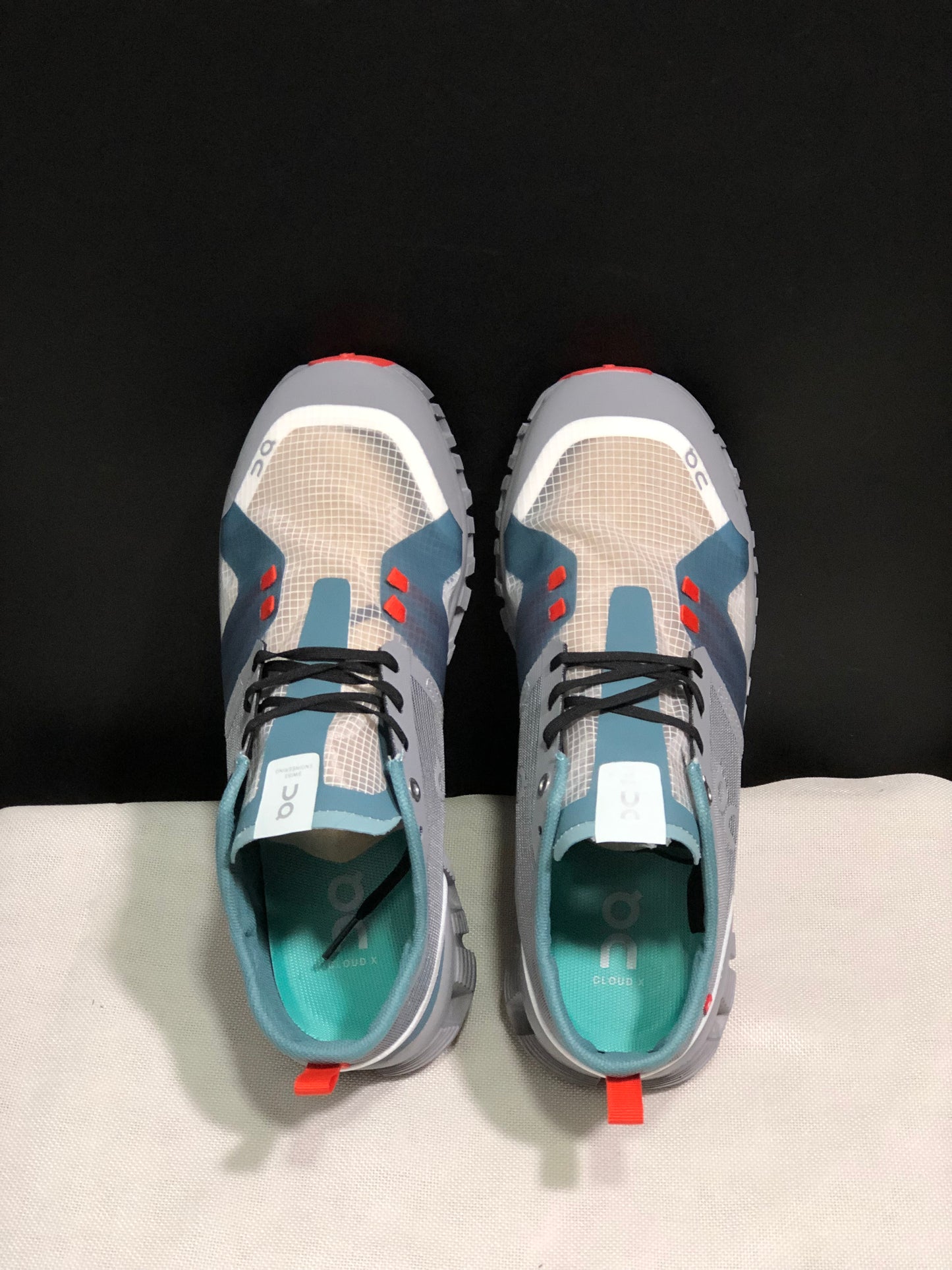 On Running Cloud X Shift Breathable And Shock-Absorbing Lightweight Running Shoes Alloy Gray