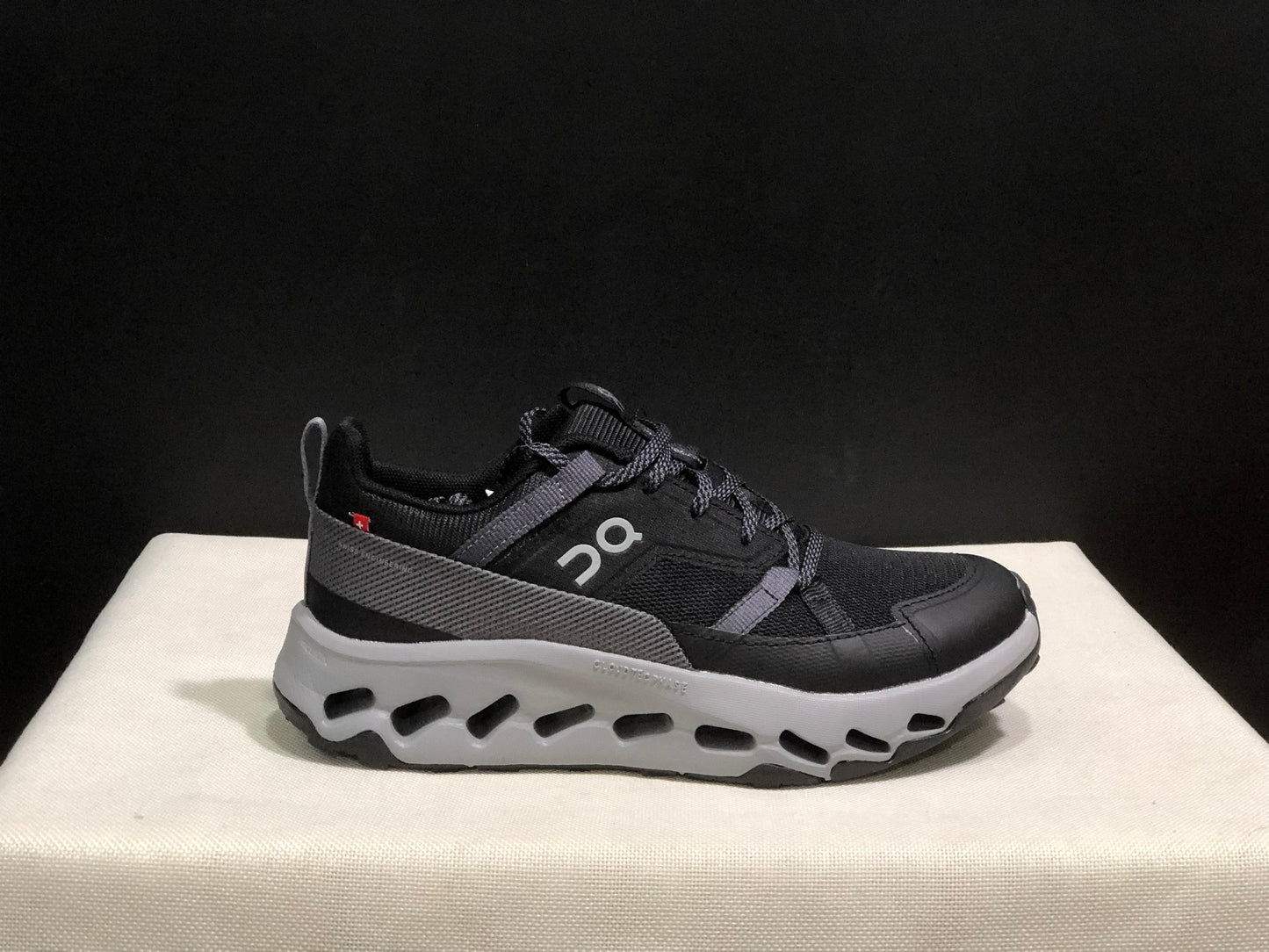 On Running Cloudhorizon Comfortable Hiking Shoes Black