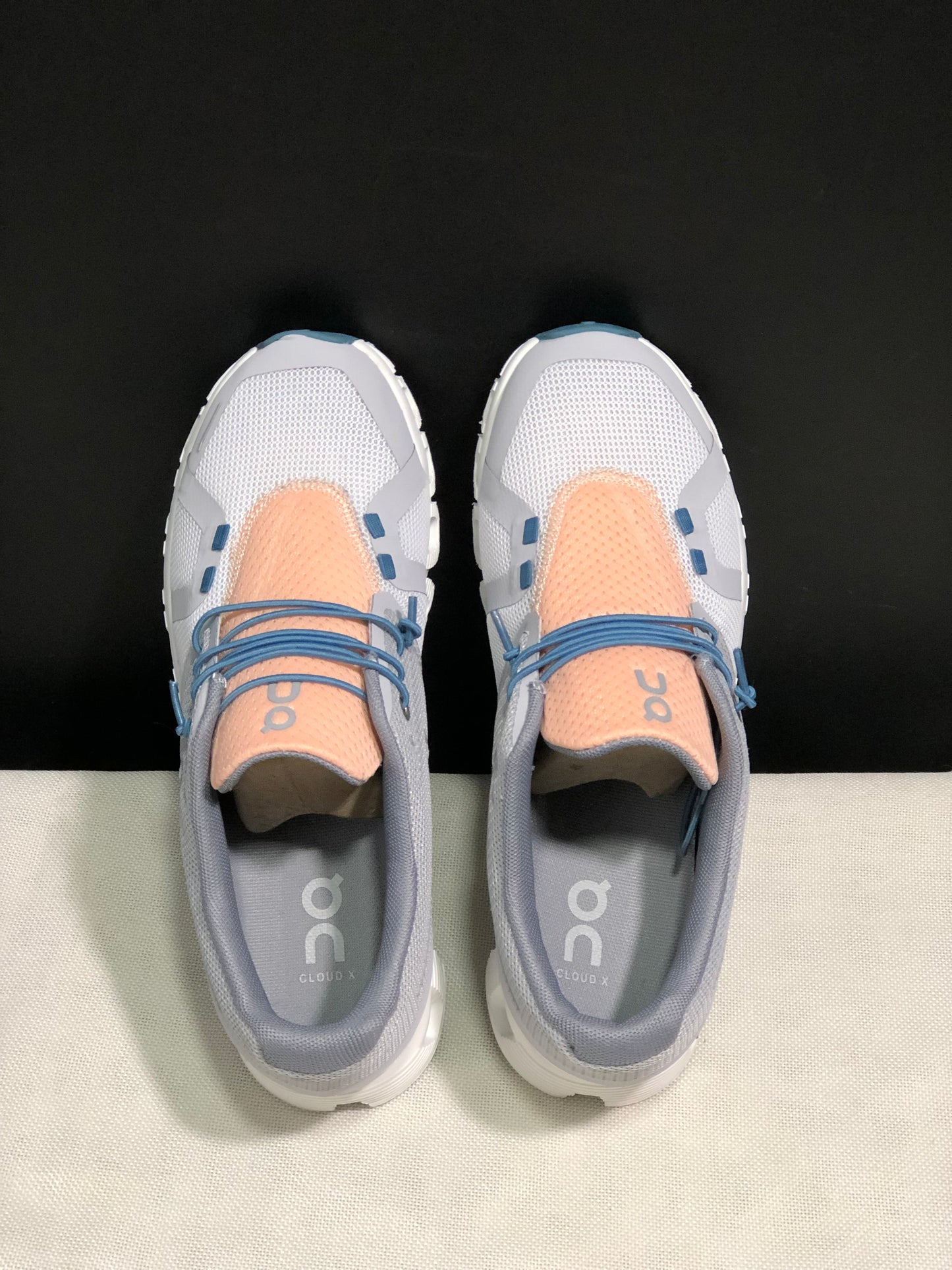 On Running Cloud 5 Lightweight Running Shoes Clacial Grey/Light Orange