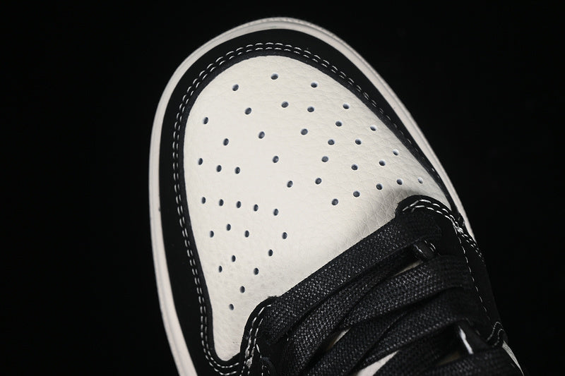 Nike Air Jordan 1 Louis Vuitton Travis Scott Fragment Design OG SP Black White Sneakers
