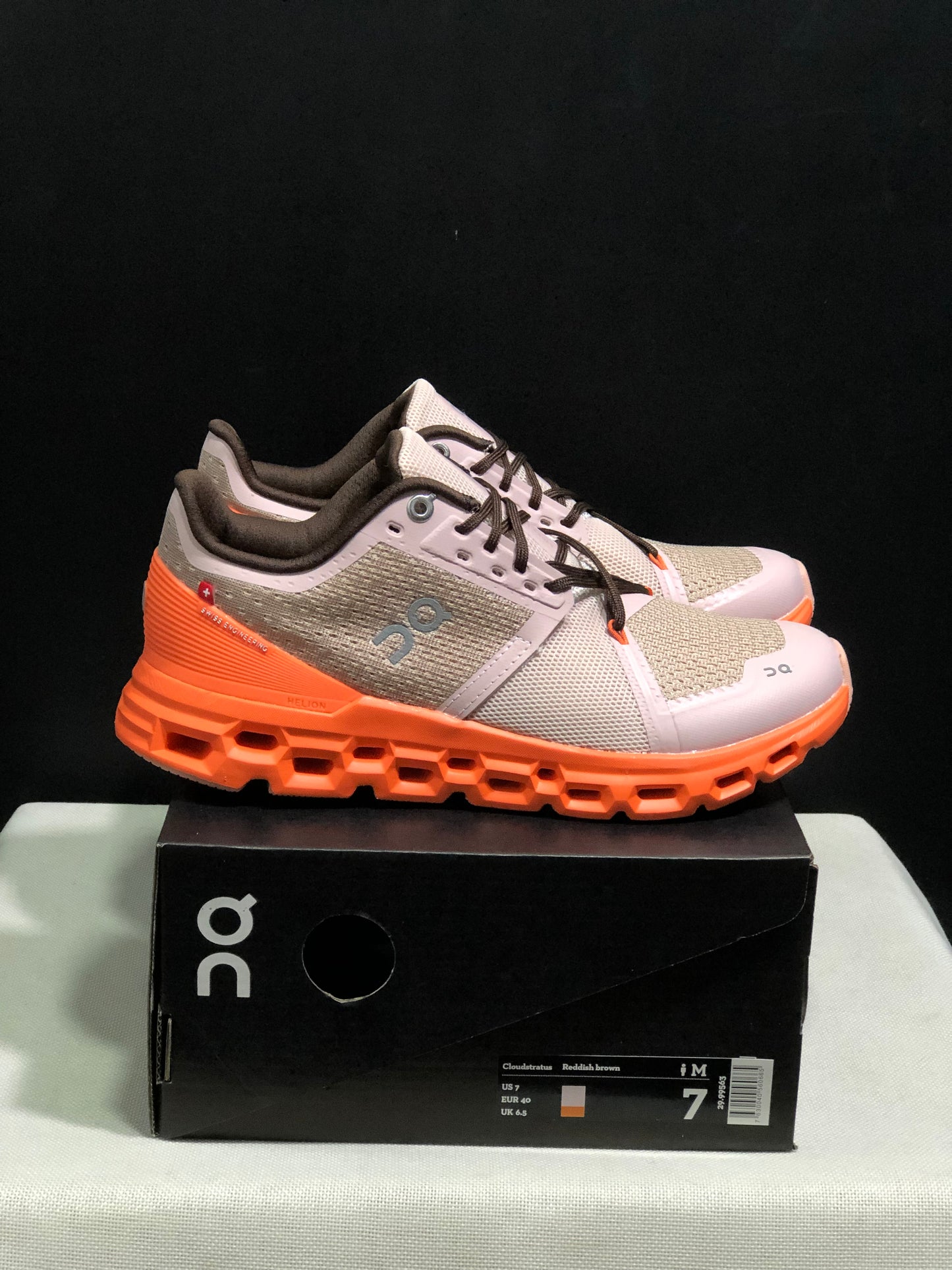 On Running Cloudstratus Shock-Absorbing And Breathable Running Shoes Reddish Brown
