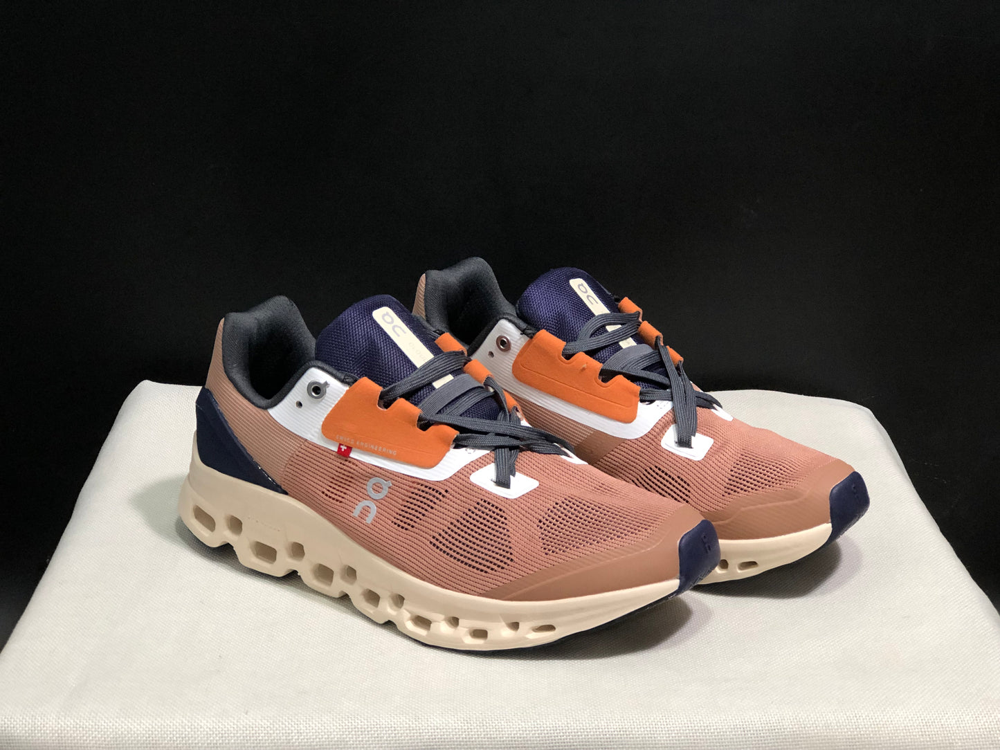 On Running Cloudstratus Breathable Support Running Shoes Reddish Brown