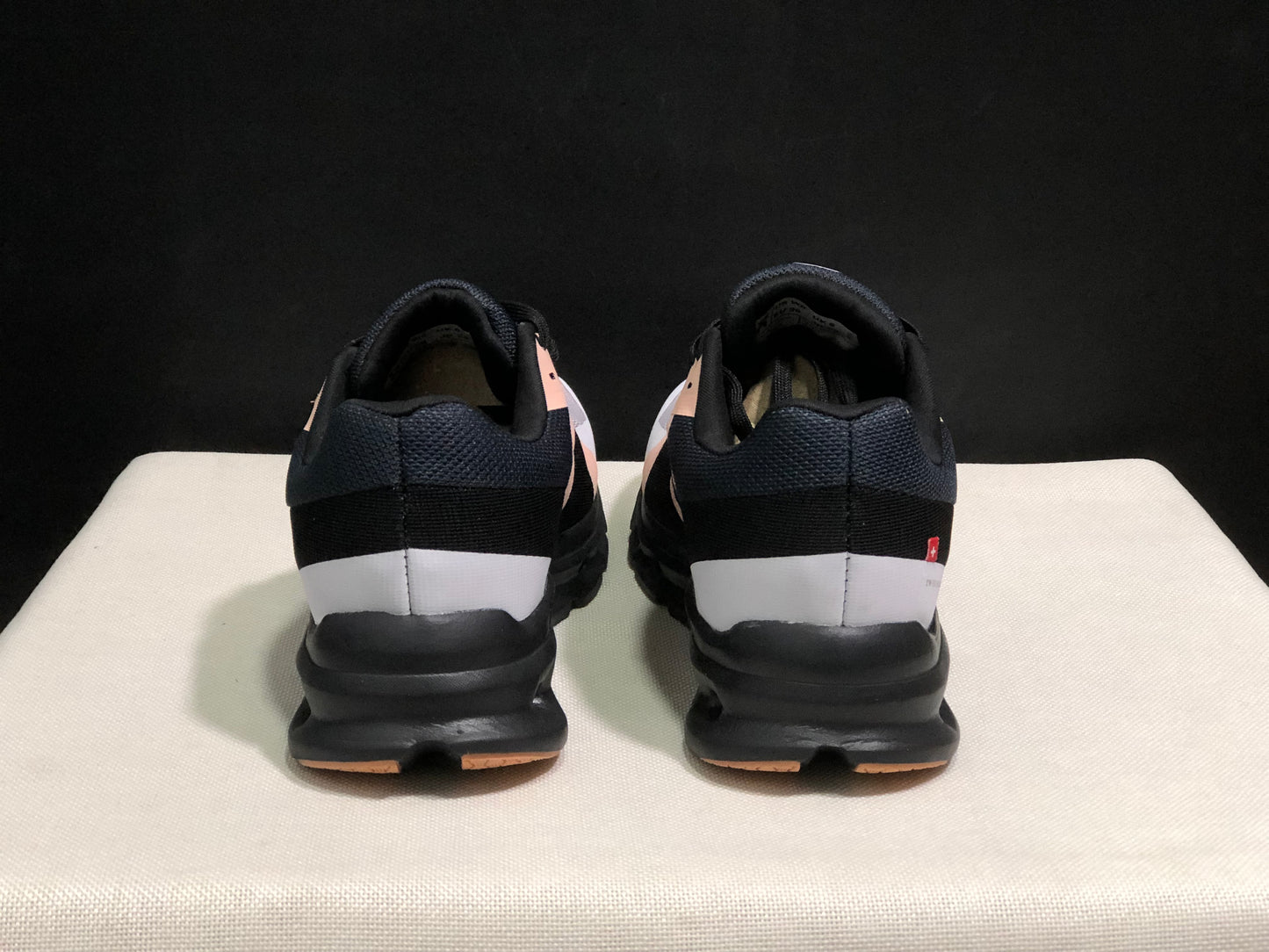 On Running Cloudrunner Anti-Slip Sports Running Shoes Fade/Black