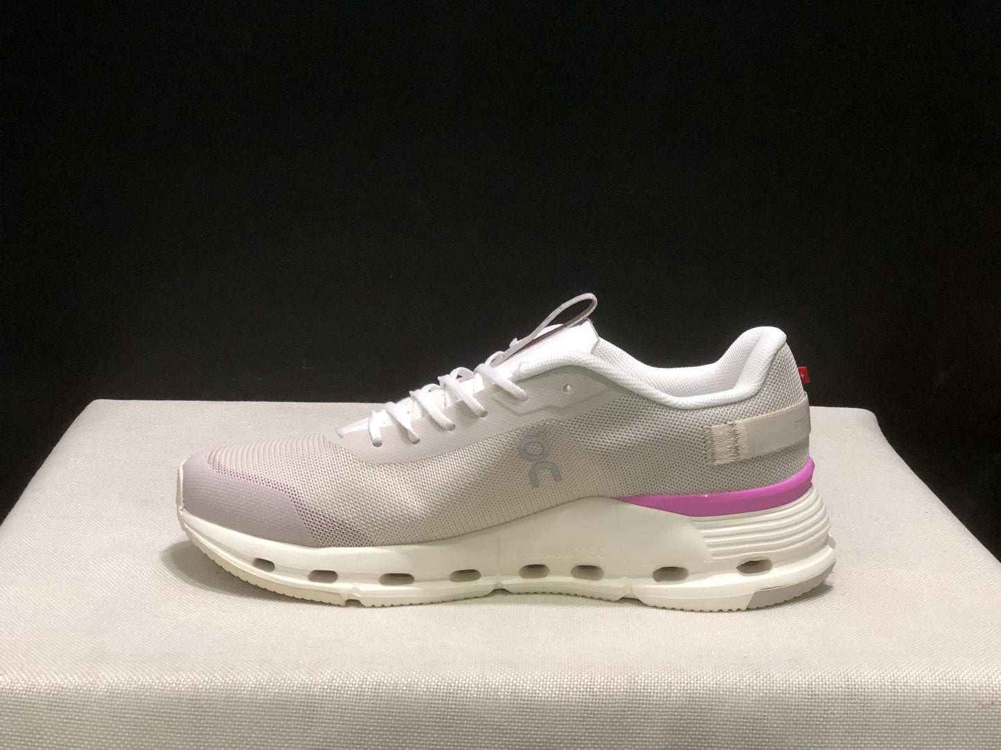 On Running Cloudnova Form 2 Fashionable Casual Running Shoes Pearl/Raspberry