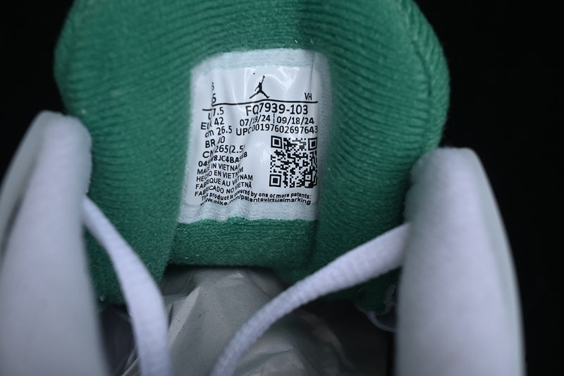 Nike Air Jordan 4 Remastered Pine Green Neutral Grey White Sneakers