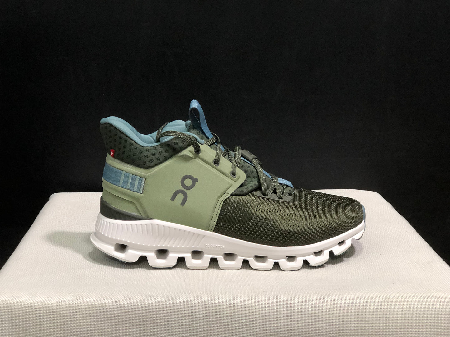 On Running Cloud Hi Edge Outdoor Training Running Shoes Fir/Reseda