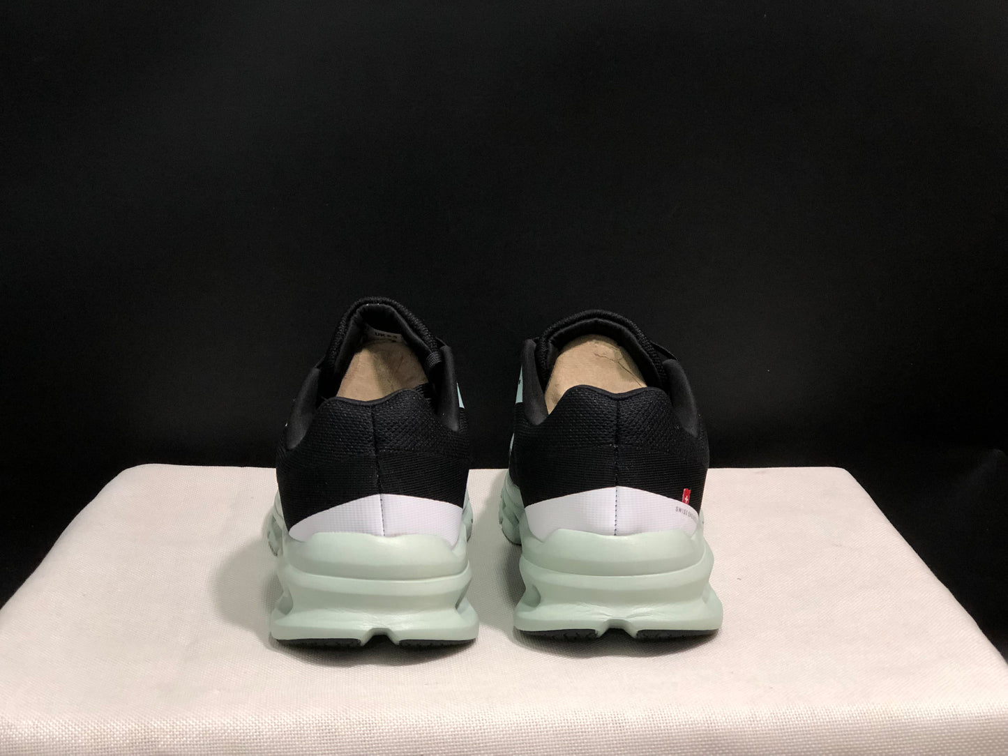 On Running Cloudrunner Anti-Slip Sports Running Shoes Alloy/Moss