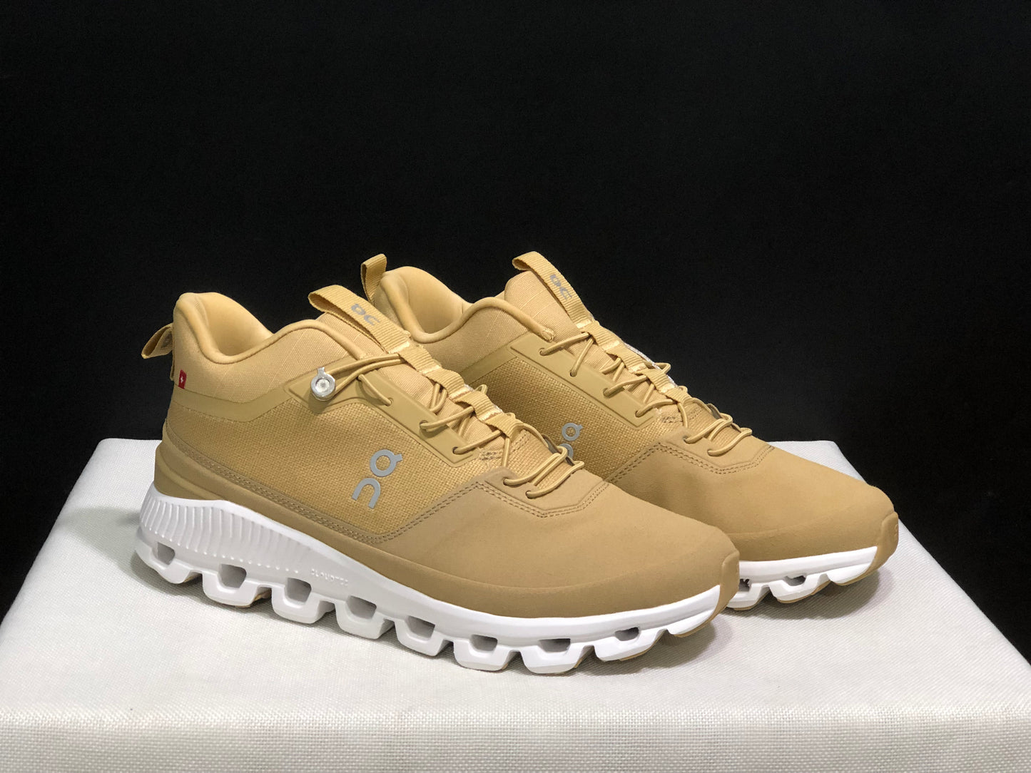On Running Cloud Hi Edge Outdoor Training Running Shoes Earthy Yellow