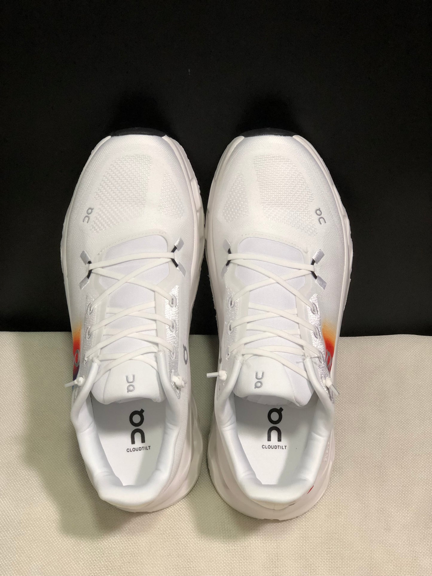 On Running Cloudtilt Durable Casual Life Shoes White/Rainbow Colors