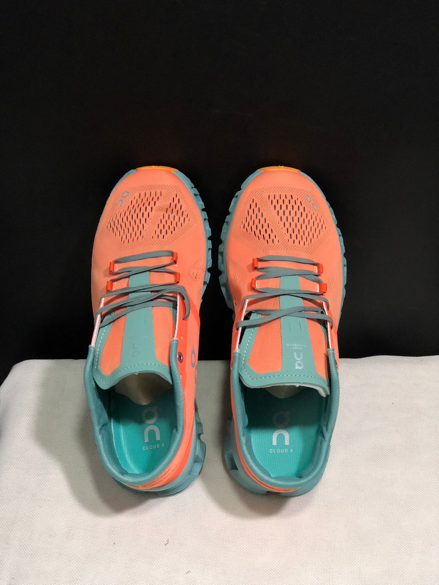 On Running Cloud X Lightweight Running Shoes Sea Green/Orange