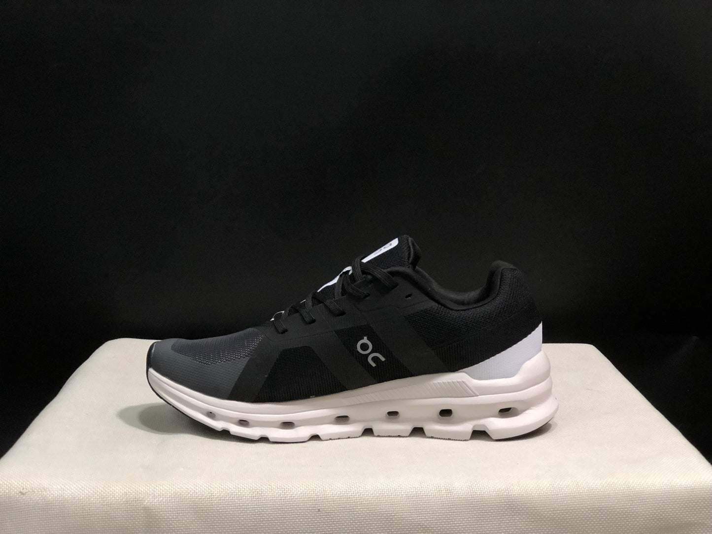 On Running Cloudrunner Anti-Slip Sports Running Shoes Black/Dark Grey