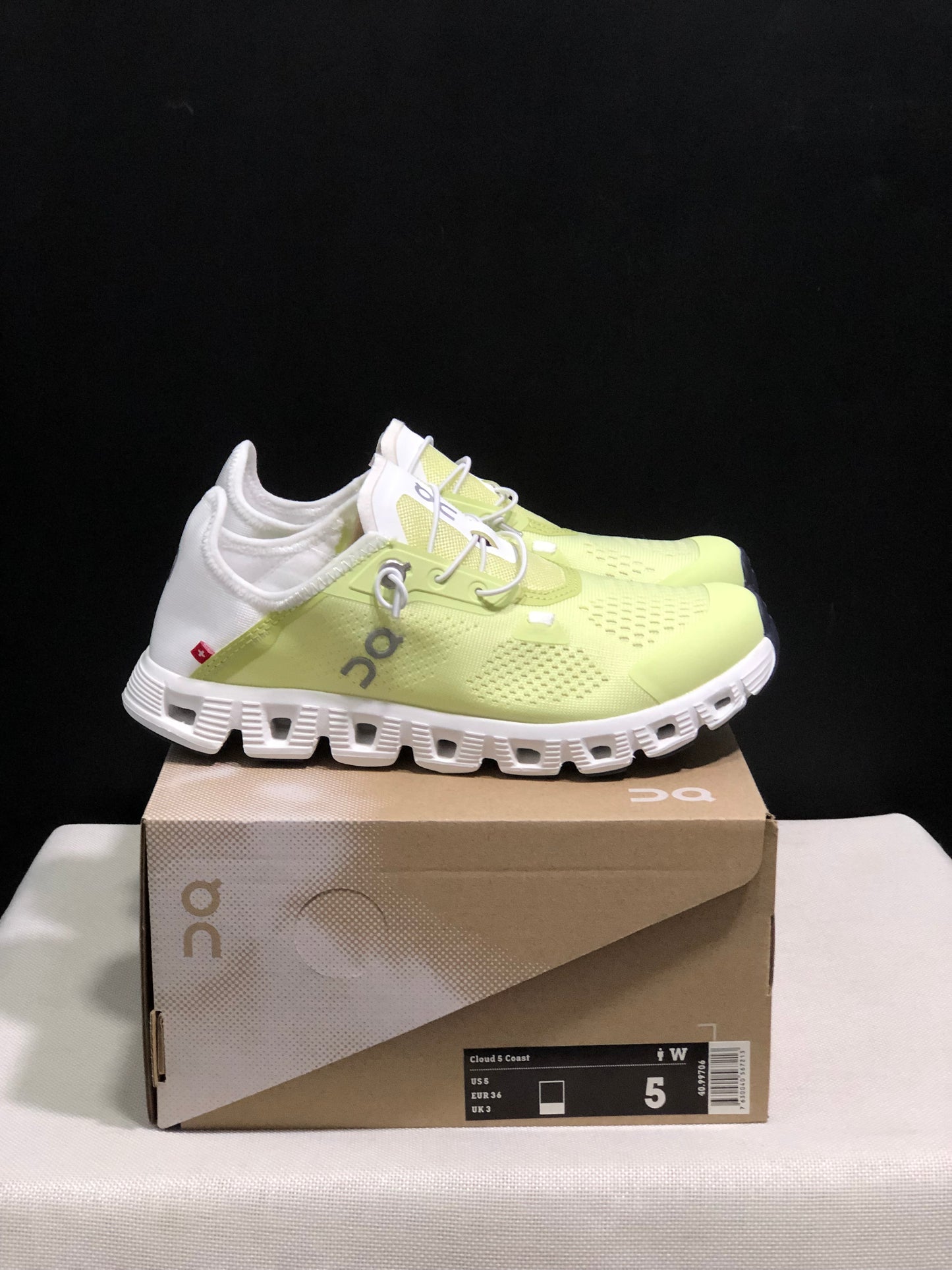 On Running Cloud 5 Coast Convenient And Breathable Running Shoes Light Yellow/White