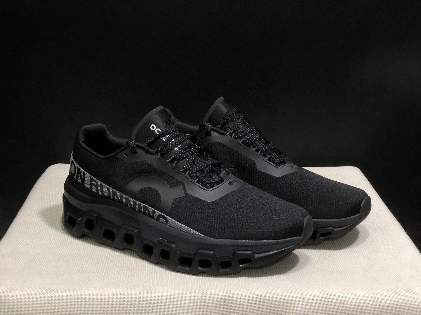 On Running Cloudmonster 2 Shock-Absorbing And Breathable Black Running Shoes
