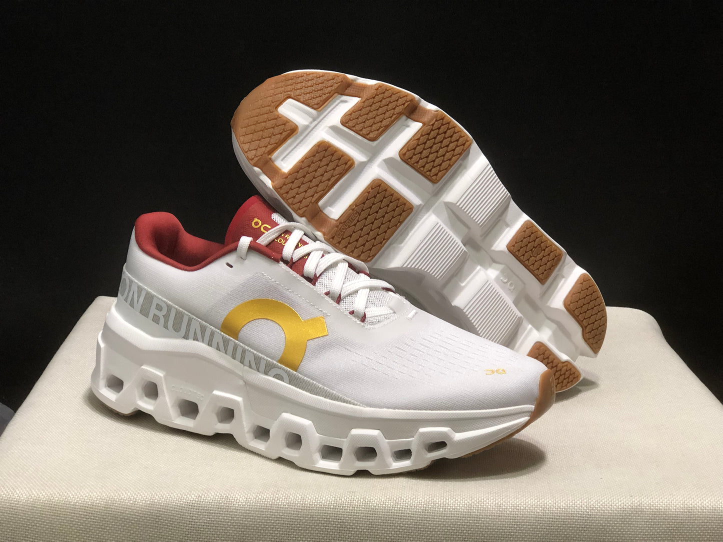 On Running Cloudmonster 2 Shock-Absorbing And Breathable Running Shoes Ivory White/Red