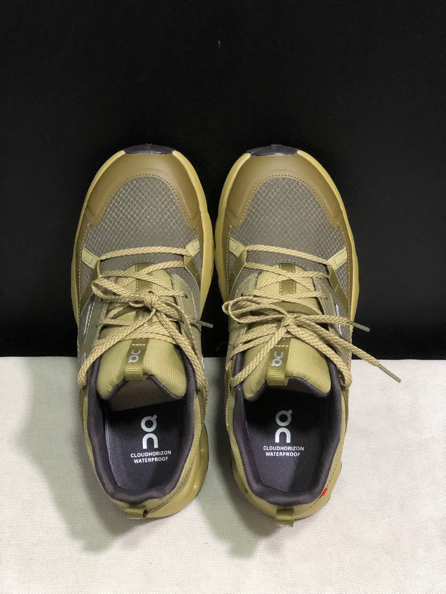 On Running Cloudhorizon Comfortable Hiking Shoes Army Green