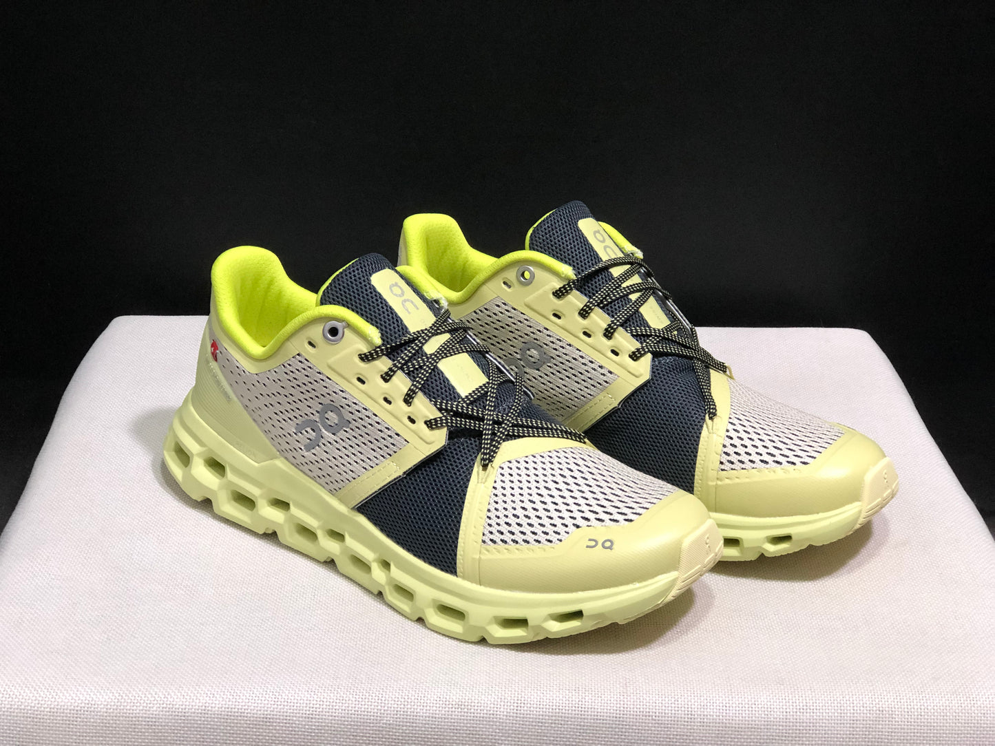 On Running Cloudstratus Shock-Absorbing And Breathable Running Shoes Yellow/Drak Grey