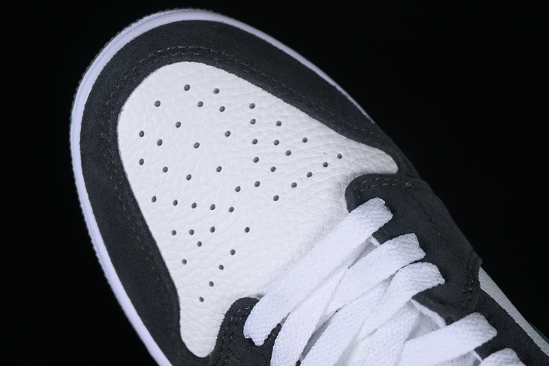 Nike Air Jordan 1 Retro Low White Grgaphite Grey Sneakers