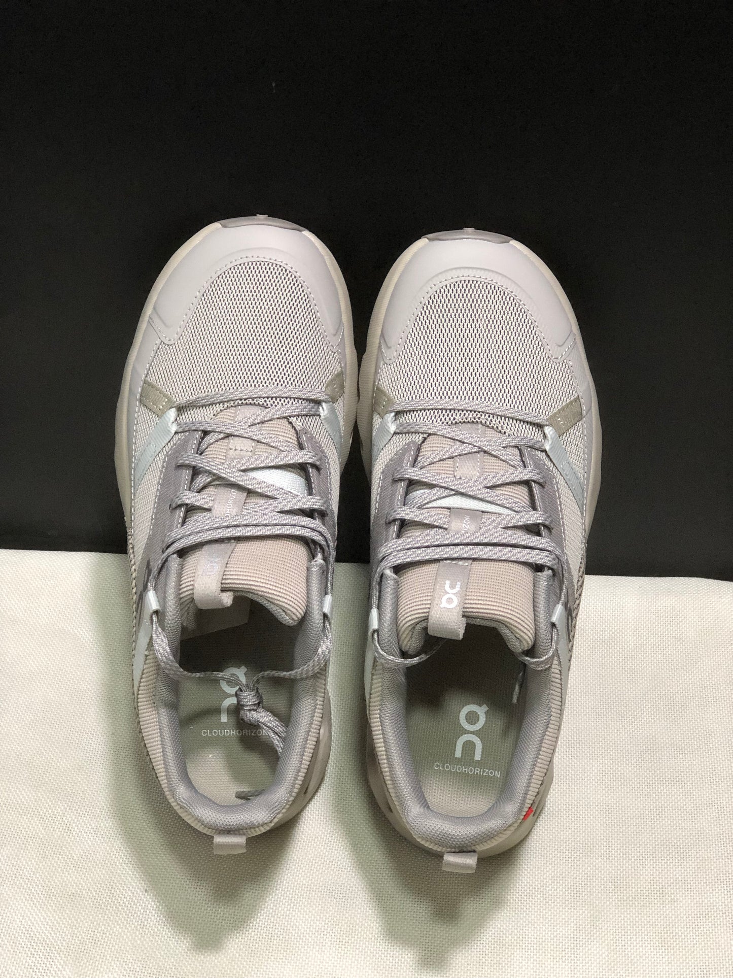 On Running Cloudhorizon Comfortable Hiking Shoes White/Light Brown