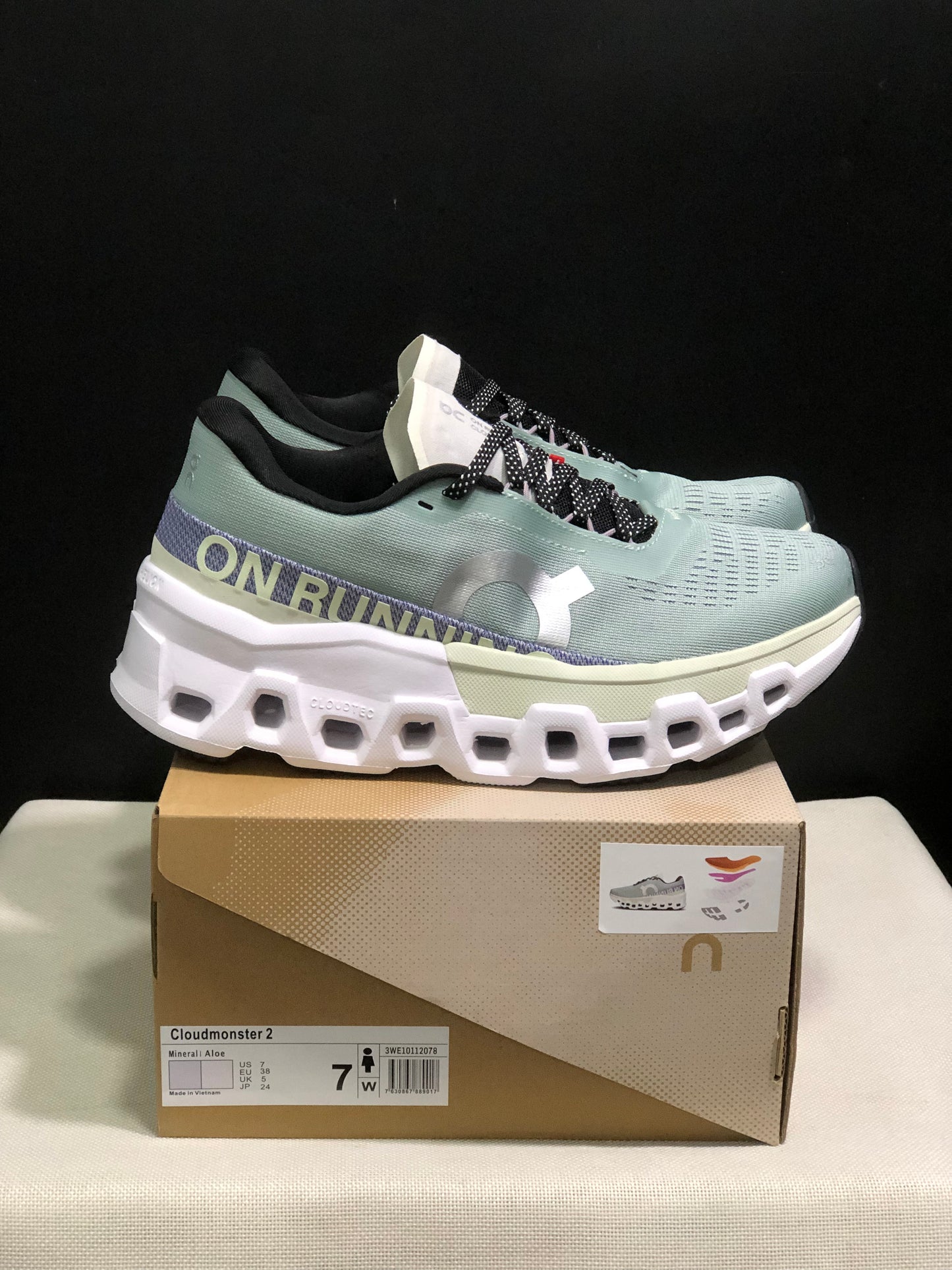 On Running Cloudmonster 2 Shock-Absorbing And Breathable Running Shoes Mineral/Aloe