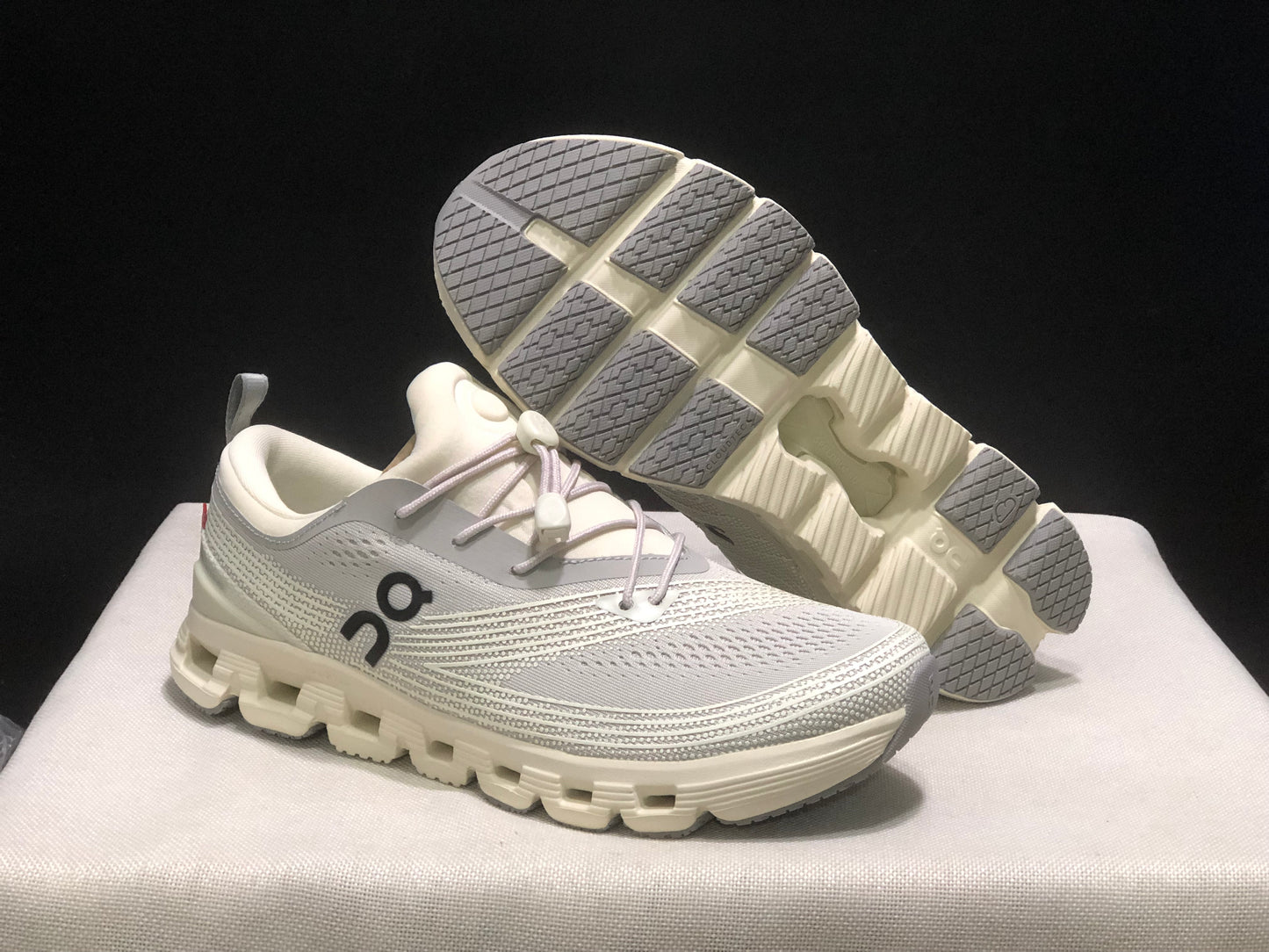 On Running Cloud X Z5 Comfort Training Shoes Ioe/Cream