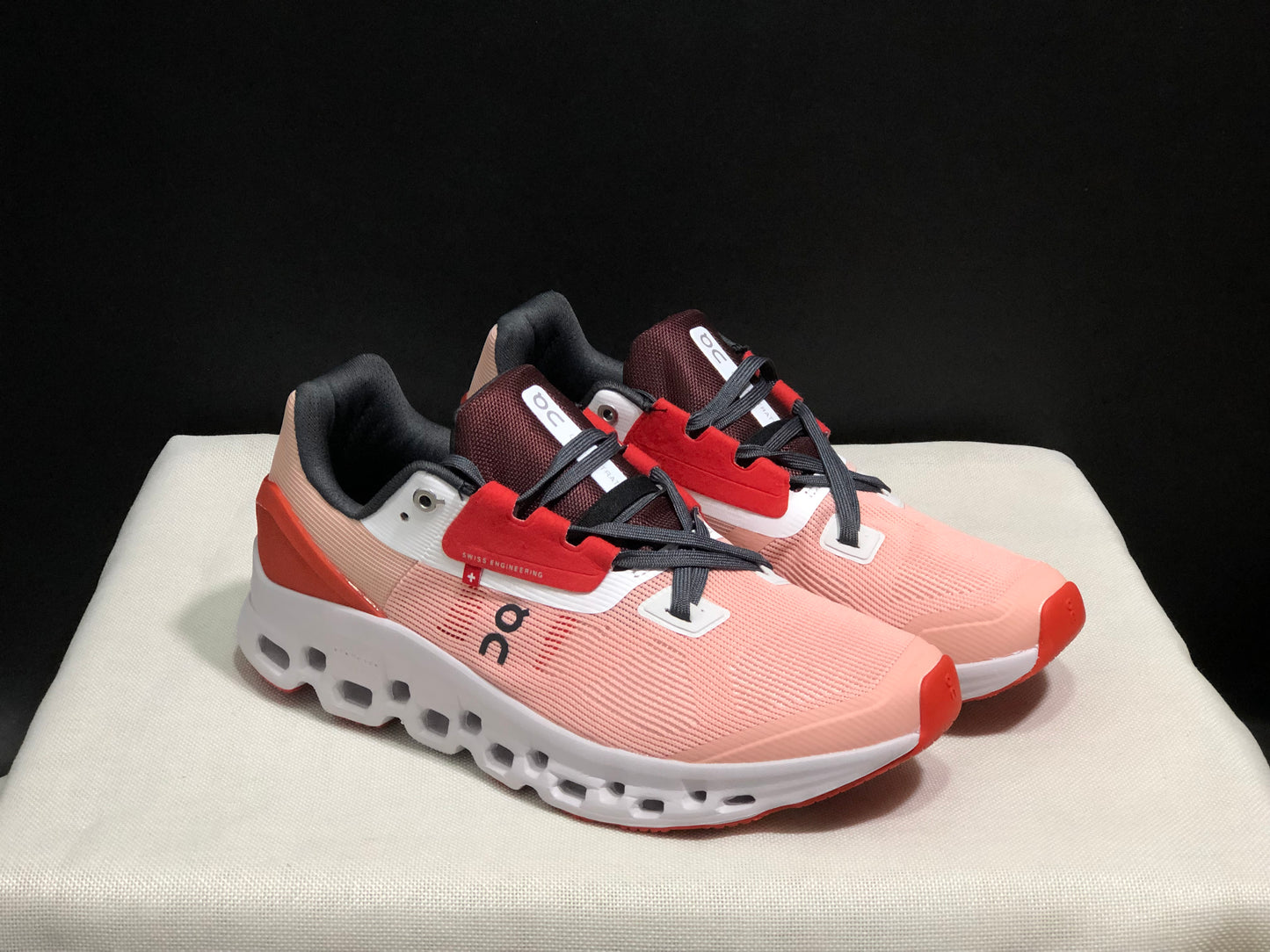 On Running Cloudstratus Breathable Support Running Shoes Rose/Red