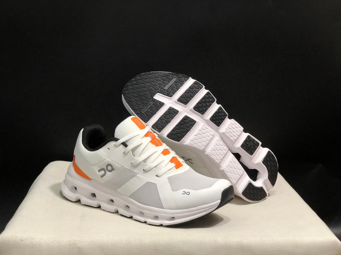 On Running Cloudrunner Anti-Slip Sports Running Shoes White/Orange