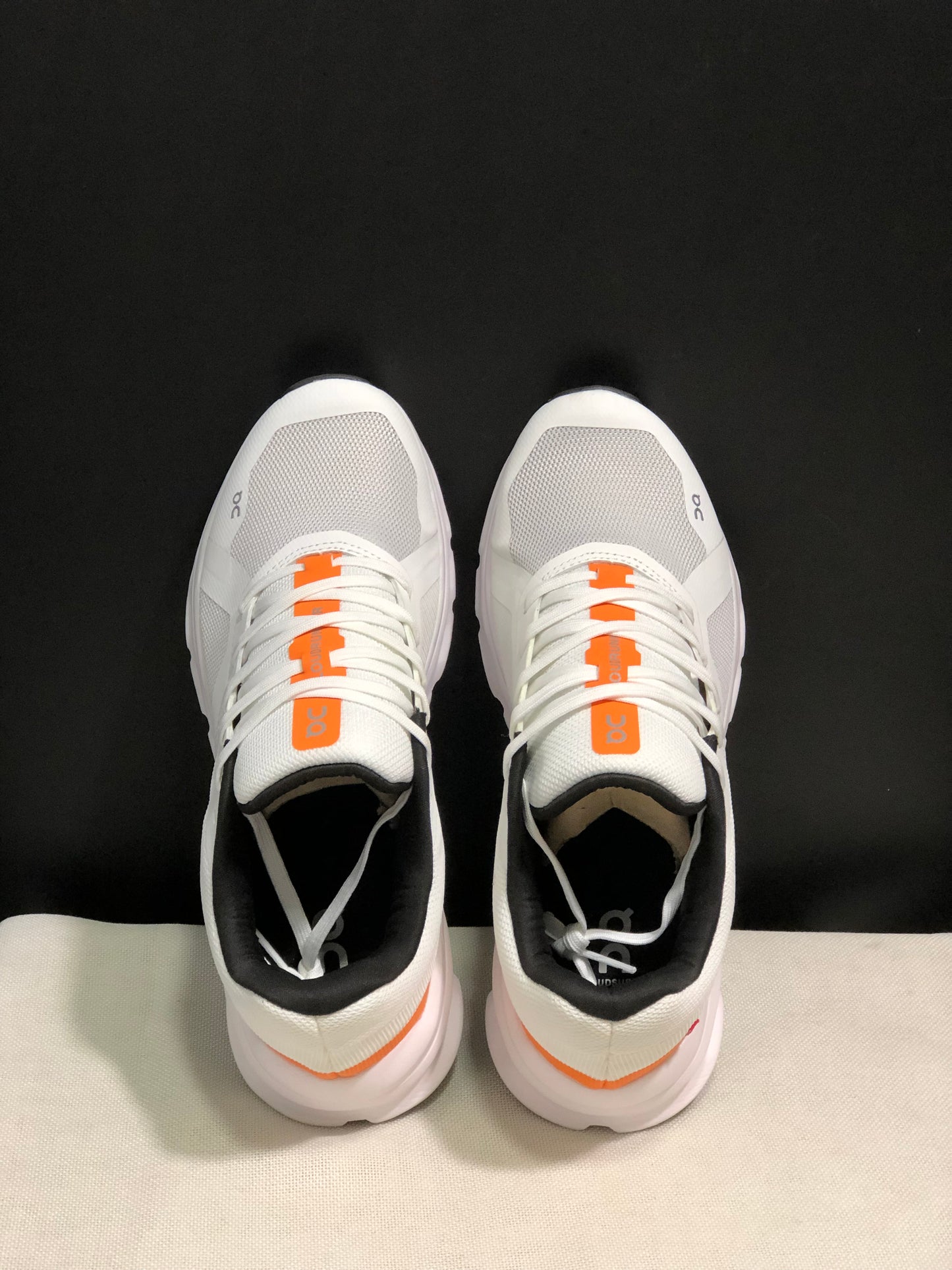 On Running Cloudrunner Anti-Slip Sports Running Shoes White/Orange