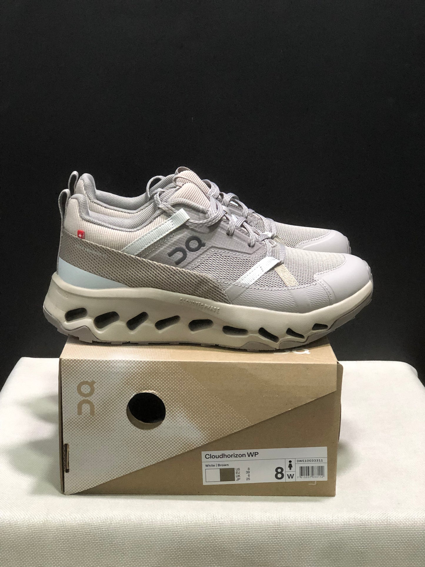 On Running Cloudhorizon Comfortable Hiking Shoes White/Light Brown