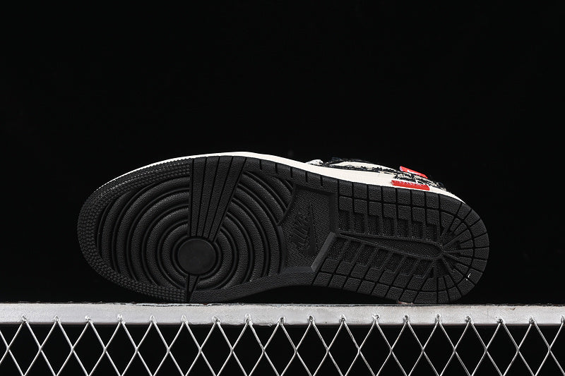 Nike Air Jordan 1 Low DIOR Black White Sneakers